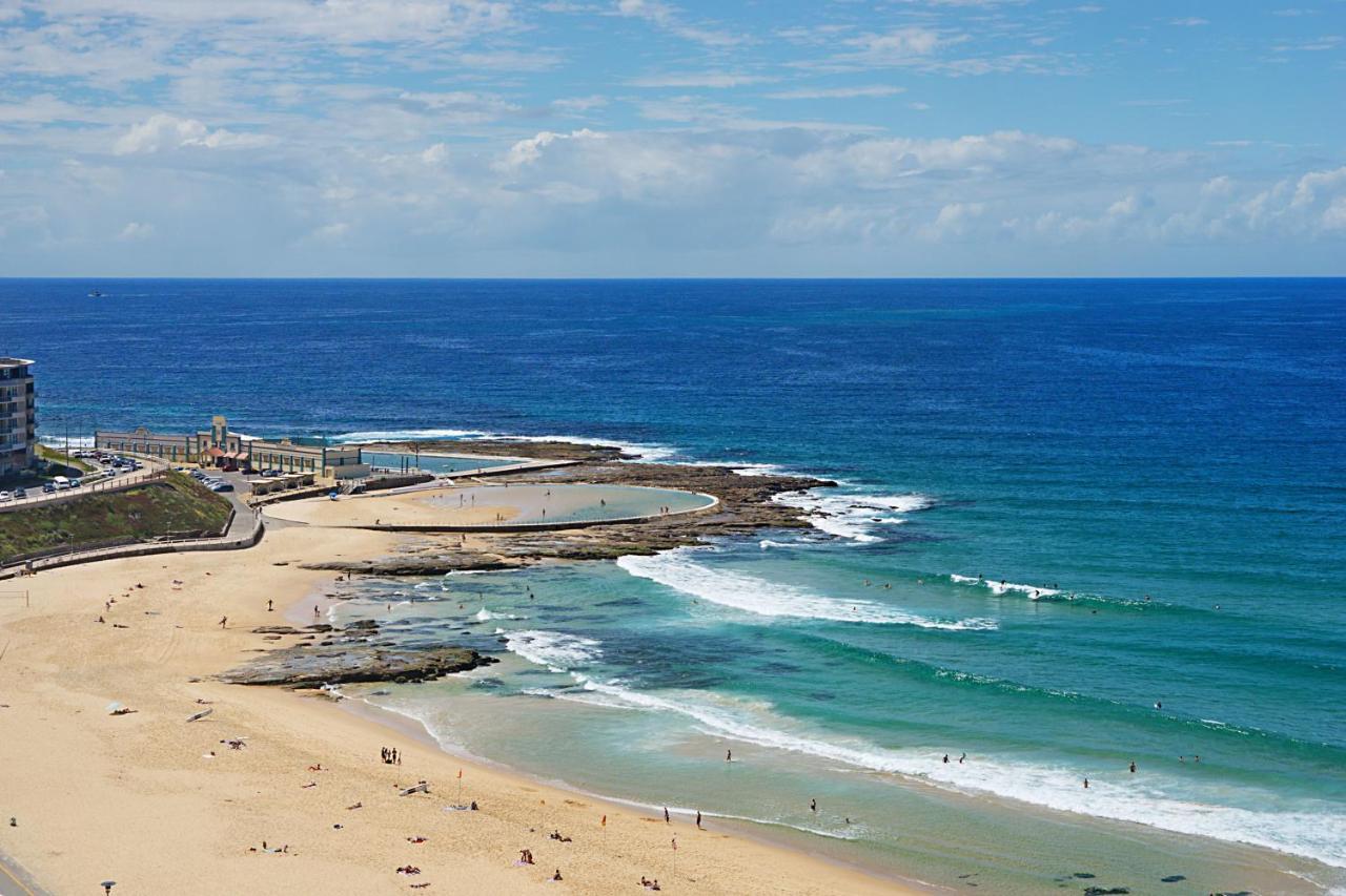 Beau Monde Apartments Newcastle - Horizon Newcastle Beach Exterior foto