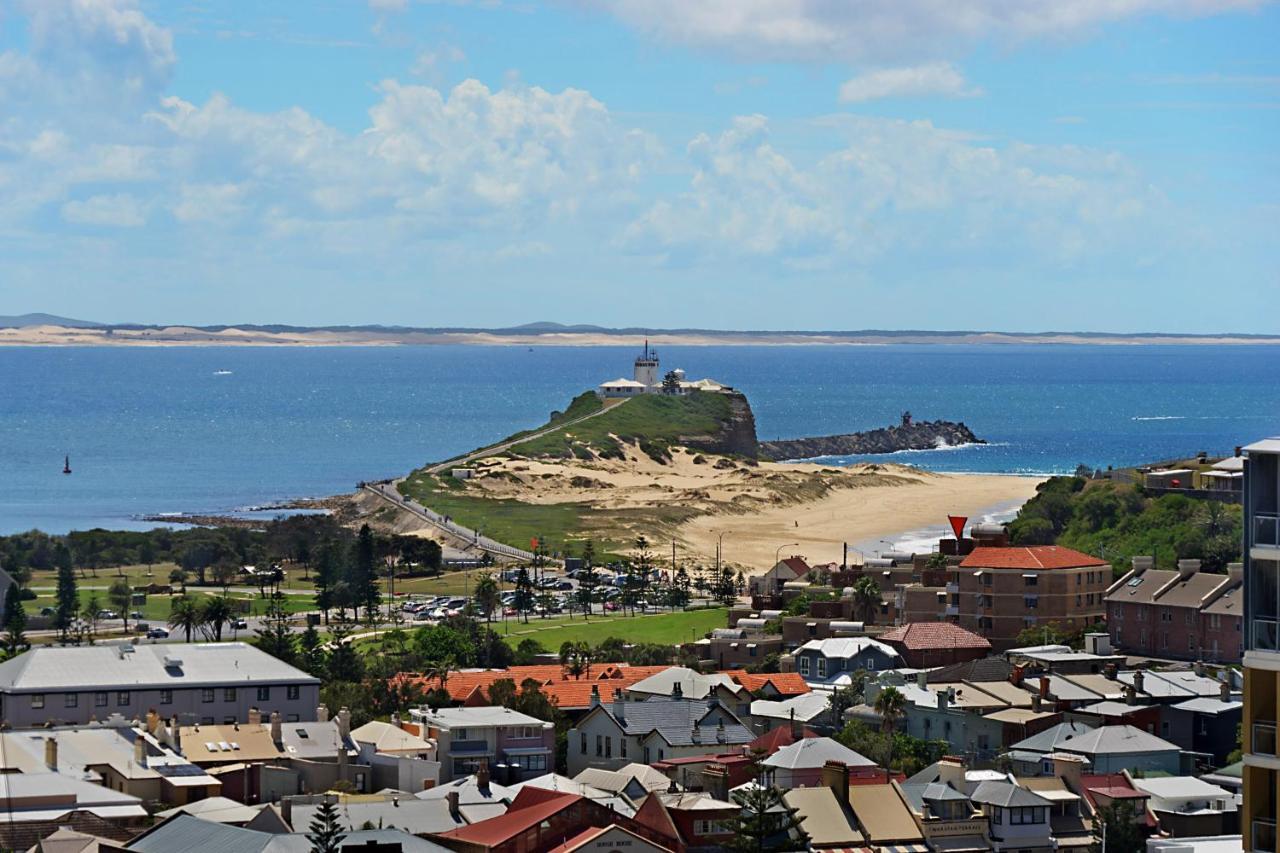 Beau Monde Apartments Newcastle - Horizon Newcastle Beach Exterior foto