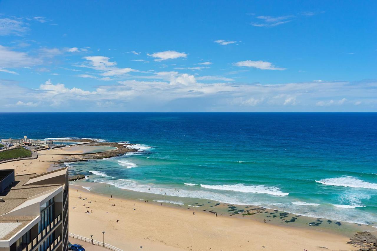 Beau Monde Apartments Newcastle - Horizon Newcastle Beach Exterior foto